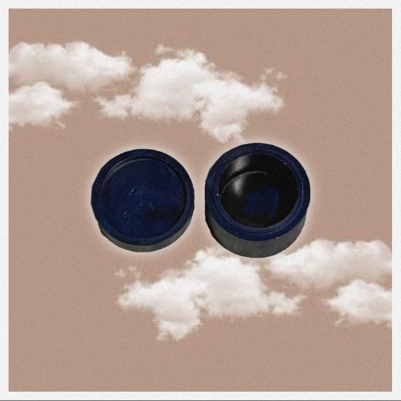 ♥︎ Storage Box ♥︎ - Picture 3 of 3